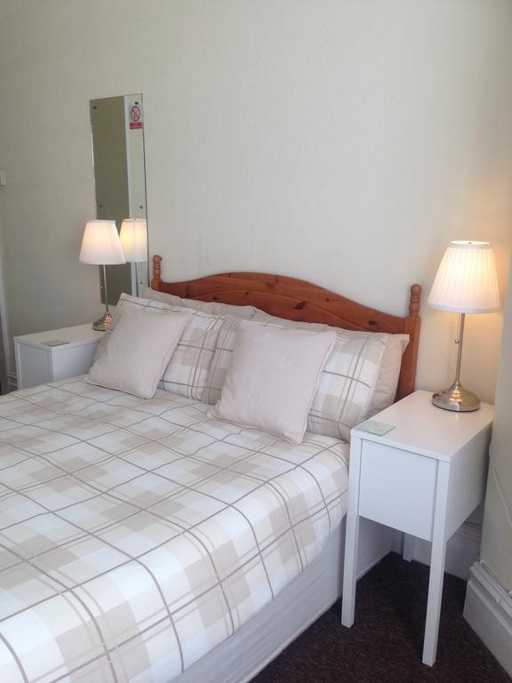 Kenilworth Guest House Weston-super-Mare Bagian luar foto